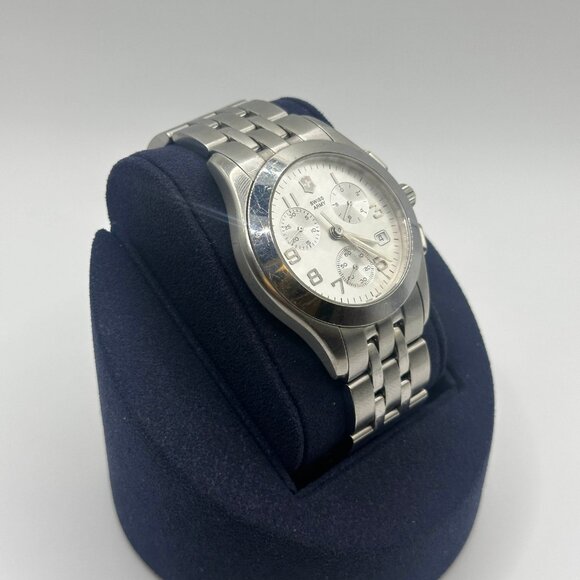 Victorinox Swiss Army Alliance 241048 Stainless Steel Chronograph Wrist Watch - Picture 2 of 8